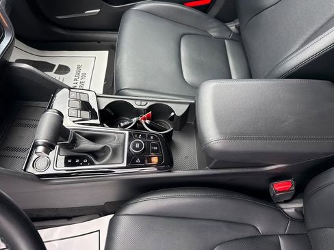 Used 2023 Kia Sportage EX image 26