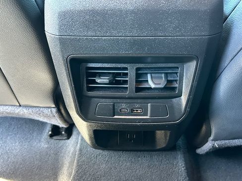 Used 2024 GMC Canyon Denali AWD/4WD image 33