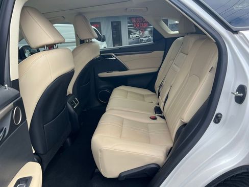 Used 2022 Lexus RX 350 AWD w/ Luxury Package image 13
