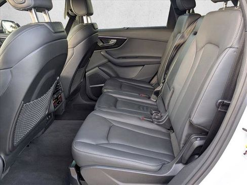 Used 2025 Audi Q7 3.0T Prestige AWD/4WD image 20