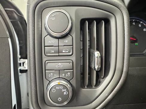 New 2026 GMC Sierra 1500 Pro w/ Pro Value Package image 18