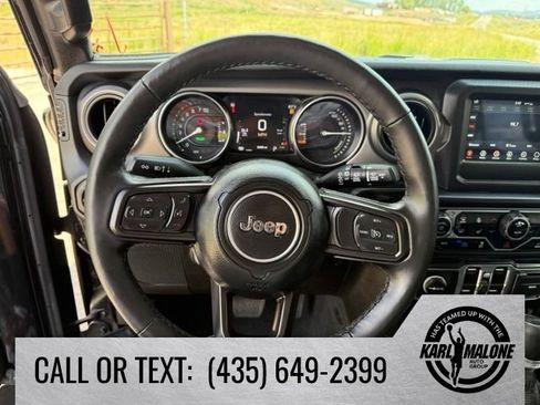 Used 2023 Jeep Wrangler Unlimited w/ Cold Weather Group AWD/4WD image 18