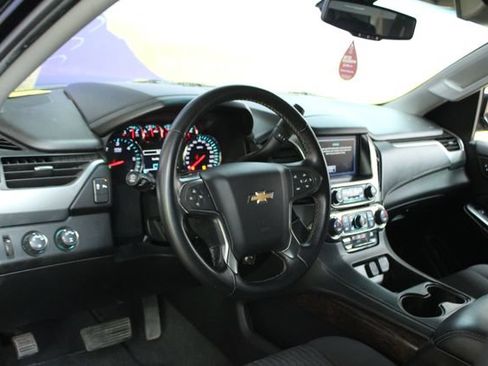 Used 2019 Chevrolet Tahoe LS AWD/4WD image 14