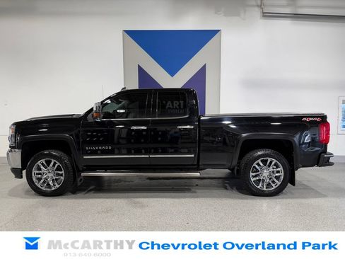 Used 2017 Chevrolet Silverado 1500 LTZ w/ LTZ Plus Package AWD/4WD image 10