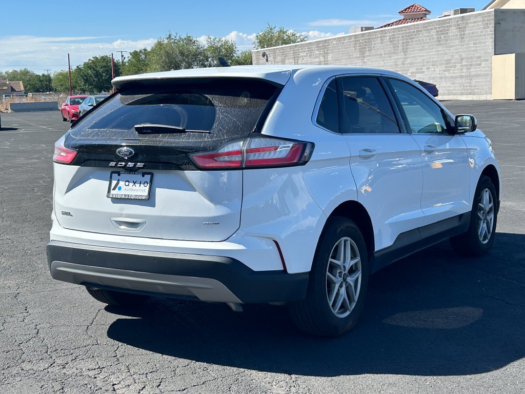 Used 2024 Ford Edge SEL AWD/4WD image 3