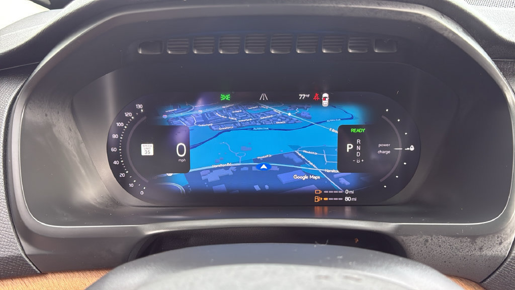 Certified 2025 Volvo XC90 T8 Plus AWD/4WD image 10