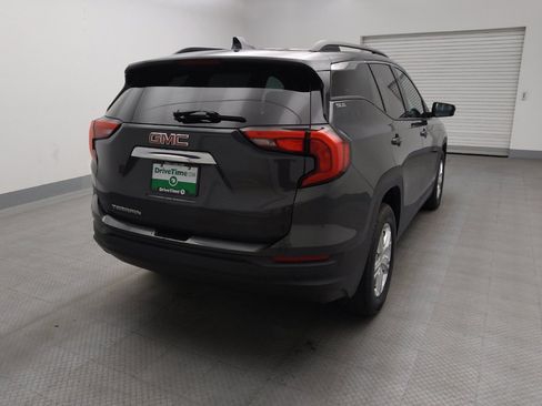 Used 2018 GMC Terrain SLE w/ Driver Convenience Package FWD image 7