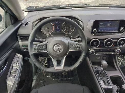Certified 2023 Nissan Sentra S FWD image 15