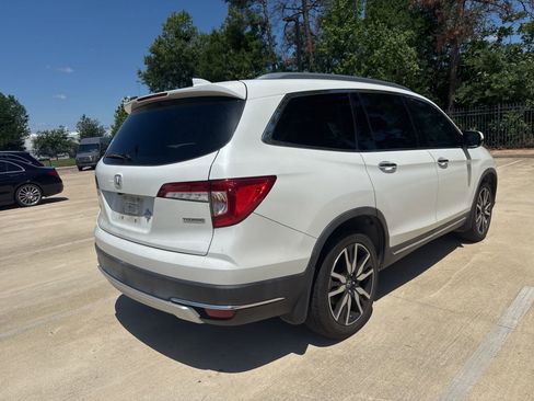 Used 2020 Honda Pilot Touring image 4