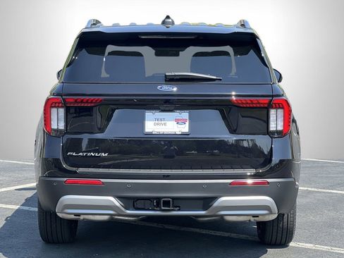 New 2026 Ford Explorer Platinum RWD image 28
