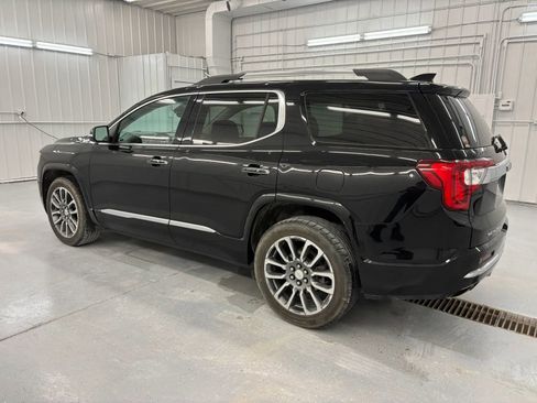 Used 2020 GMC Acadia Denali w/ Denali Ultimate Package AWD/4WD image 3