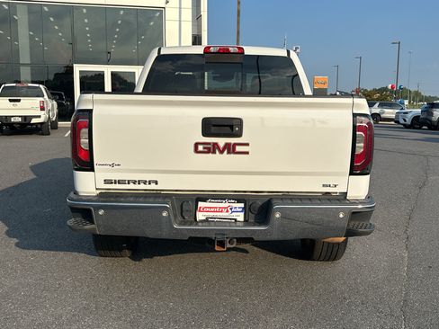 Used 2018 GMC Sierra 1500 SLT w/ SLT Premium Package RWD image 8