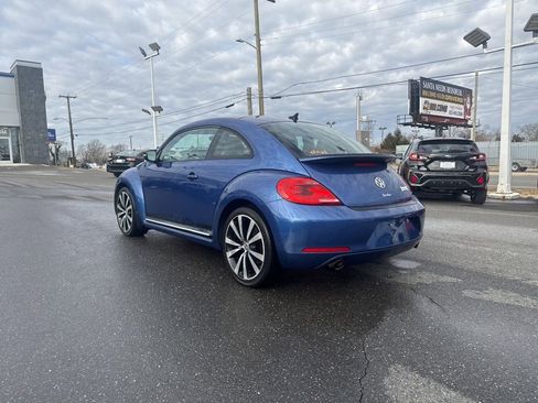 Used 2012 Volkswagen Beetle 2.0T w/ Lamp & Wheel Pkg image 10