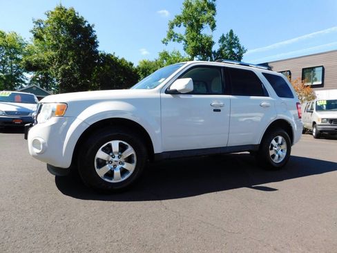 Used 2010 Ford Escape Limited image 4