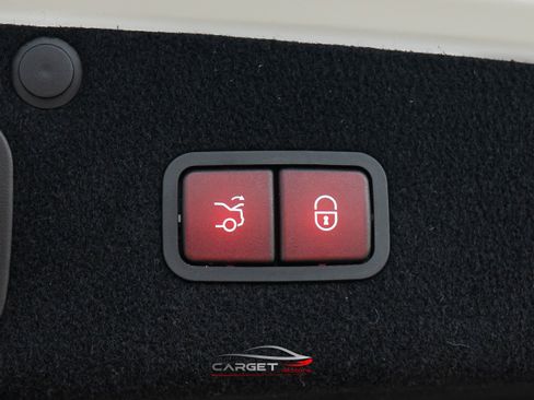 Used 2018 Mercedes-Benz S 560 4MATIC Sedan image 50