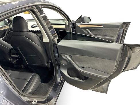 Certified 2023 Tesla Model Y Performance AWD/4WD image 12