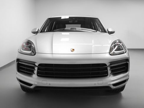Certified 2021 Porsche Cayenne AWD/4WD image 8