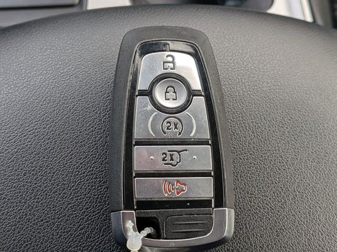 Certified 2024 Ford Edge SEL w/ Convenience Package image 34