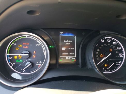 Used 2023 Toyota Camry SE w/ Audio Upgrade Package FWD image 8