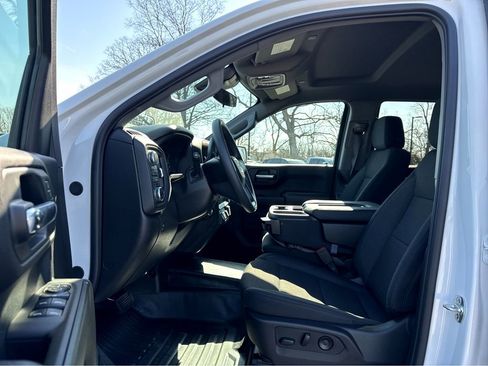 New 2026 GMC Sierra 1500 Pro w/ Pro Value Package image 8