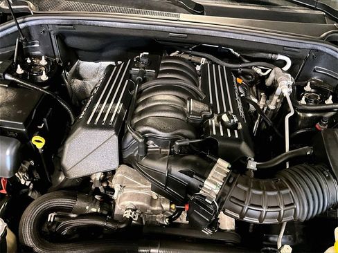 Used 2020 Dodge Durango SRT w/ Technology Group image 34