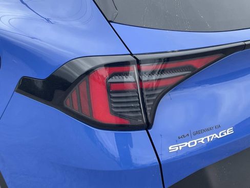 New 2026 Kia Sportage EX image 10