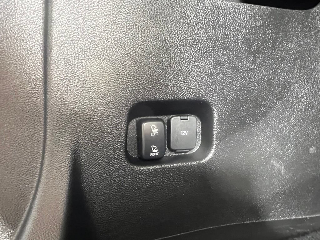 Used 2024 Ford Edge SEL AWD/4WD image 15
