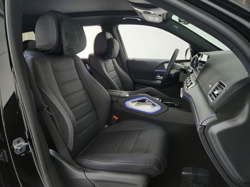 New 2026 Mercedes-Benz GLS 450 4MATIC image 21