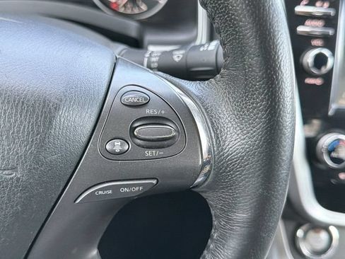 Used 2021 Nissan Murano SV FWD image 19