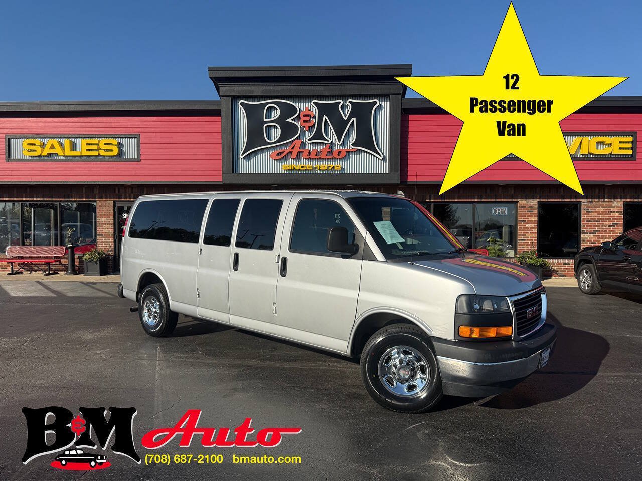 Used 2018 GMC Savana 3500 LT w/ LT Preferred Equipment Group RWD image 1
