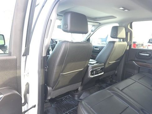 Used 2019 GMC Sierra 1500 SLT w/ SLT Premium Package image 18