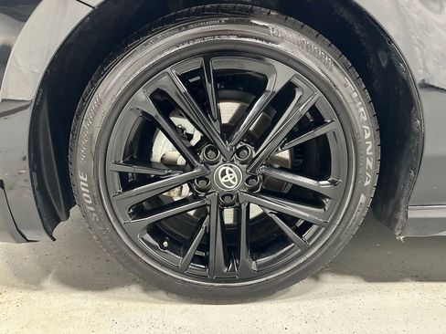 Used 2025 Toyota Camry SE image 63