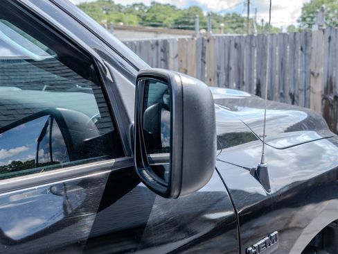 Used 2016 RAM 1500 Express w/ Popular Equipment Group AWD/4WD image 12