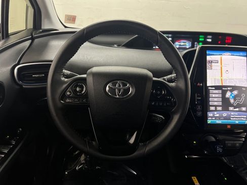 Used 2020 Toyota Prius Limited image 17