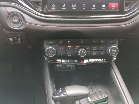 Used 2026 Dodge Durango GT w/ Tow 'N Go Package AWD/4WD image 36
