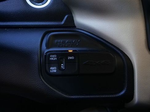 Used 2022 RAM 2500 Laramie AWD/4WD image 25