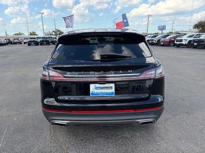 Used 2022 Lincoln Nautilus Reserve