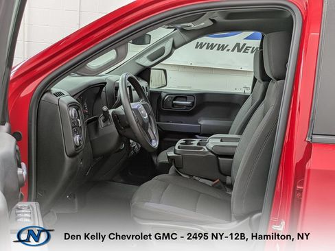 Used 2024 GMC Sierra 1500 Pro w/ Graphite Edition AWD/4WD image 4