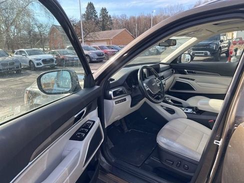 Used 2022 Kia Telluride EX w/ Towing Package image 5