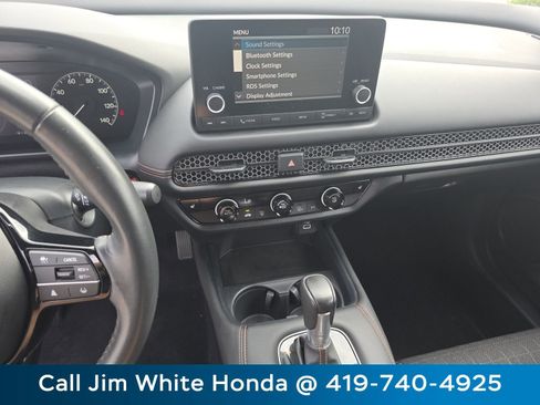 Certified 2023 Honda HR-V Sport image 30
