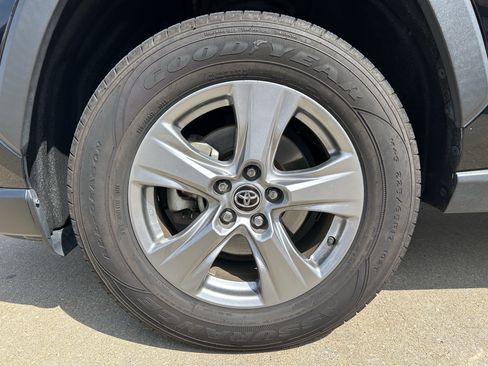Certified 2024 Toyota RAV4 XLE AWD/4WD image 16