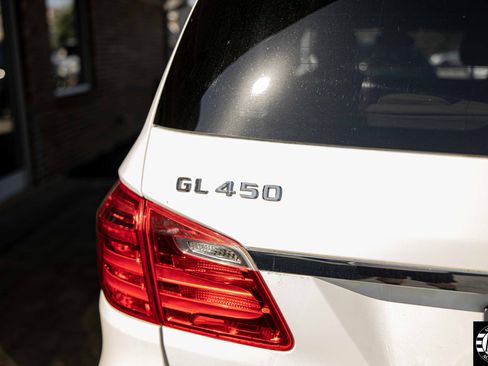 Used 2016 Mercedes-Benz GL 450 4MATIC w/ Premium I Package image 14