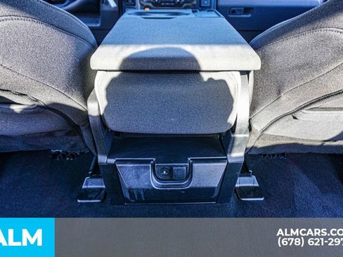 Used 2025 Ford F250 XLT image 31