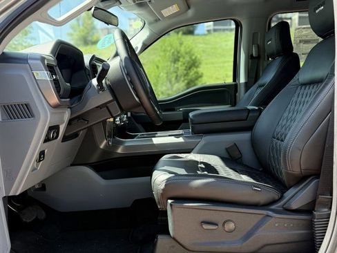 New 2025 Ford F150 XLT w/ Equipment Group 301A Standard image 12