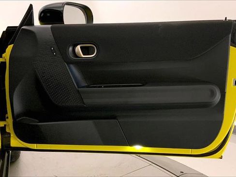 Certified 2025 MINI Cooper S image 25