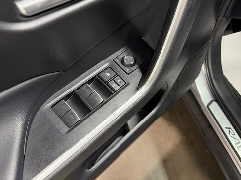Used 2023 Toyota RAV4 XLE Premium AWD/4WD image 25