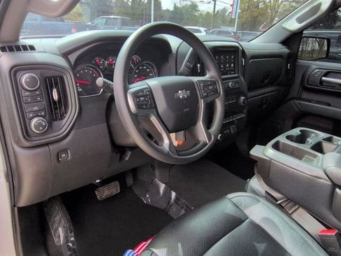 Used 2021 Chevrolet Silverado 1500 Custom Trail Boss w/ Safety Confidence Package AWD/4WD image 12