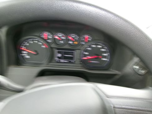 Used 2025 Chevrolet Silverado 1500 W/T w/ WT Safety Package image 15