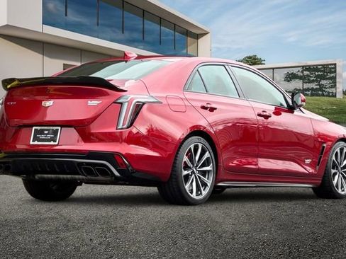 Certified 2024 Cadillac CT4 V Blackwing w/ Carbon Fiber 1 Package image 4