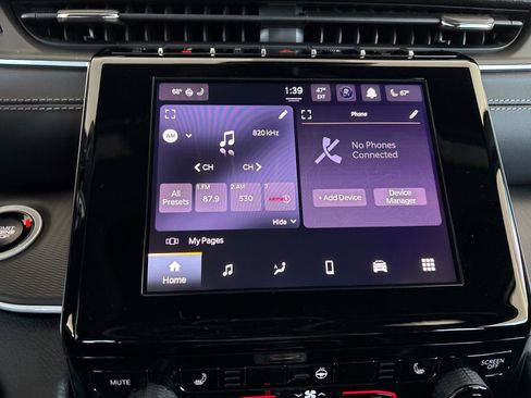 New 2025 Jeep Grand Cherokee L Altitude image 19